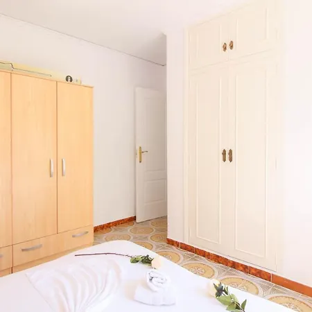 Tosal Gros St By Carlosferien Вілла